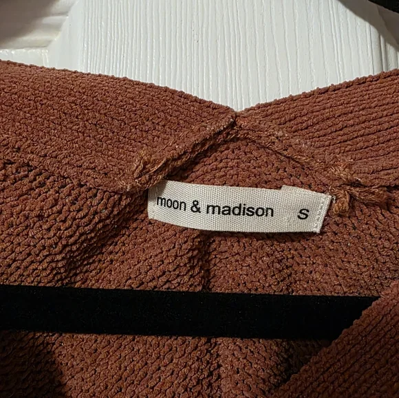 moon & madison Terracotta Button-Up Cardigan - Picture 3 of 3